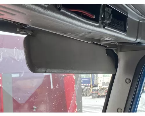 INTERNATIONAL 9200I Interior Sun Visor