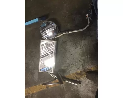 INTERNATIONAL 9200I MIRROR ASSEMBLY CABDOOR