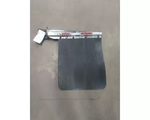 INTERNATIONAL 9200I MUD FLAP HANGER