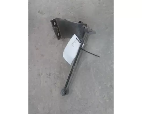 INTERNATIONAL 9200I RADIATOR BRACKET