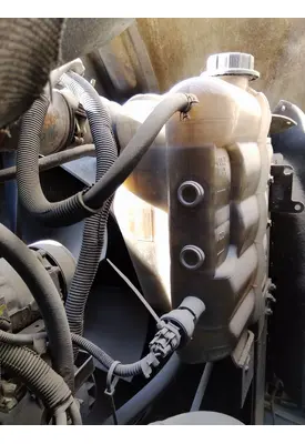 INTERNATIONAL 9200I RADIATOR OVERFLOW TANK