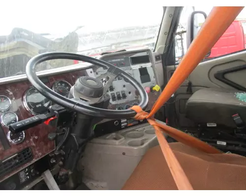 INTERNATIONAL 9200I STEERING COLUMN