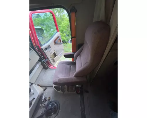 INTERNATIONAL 9200I Seat, Front