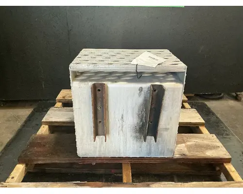 INTERNATIONAL 9200I Tool Box