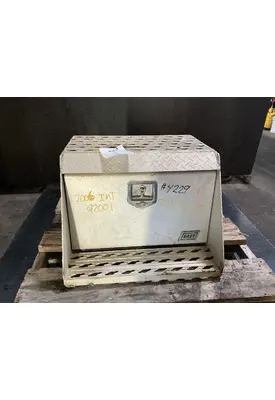 INTERNATIONAL 9200I Tool Box