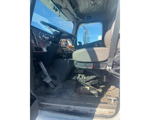 INTERNATIONAL 9200I VEHICLE FOR SALE