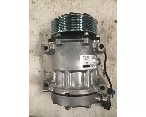 INTERNATIONAL 9200 Air Conditioner Compressor