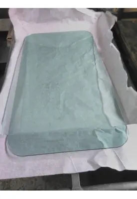 INTERNATIONAL 9200 Back Glass