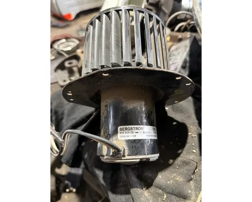 INTERNATIONAL 9200 Blower Motor HVAC Components