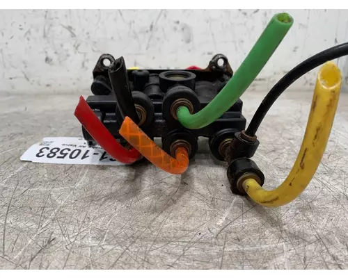INTERNATIONAL 9200 Brake Proportioning Valve