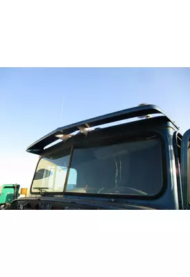 INTERNATIONAL 9200 CAB CLIP