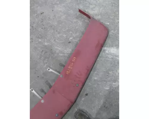 INTERNATIONAL 9200 CAB CLIP