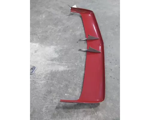 INTERNATIONAL 9200 CAB CLIP
