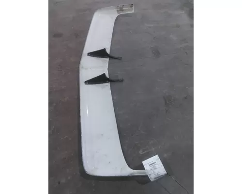 INTERNATIONAL 9200 CAB CLIP