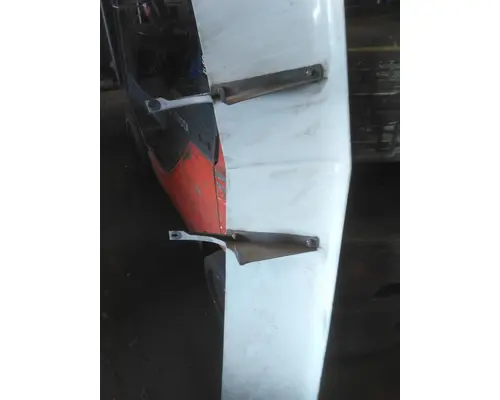 INTERNATIONAL 9200 CAB CLIP