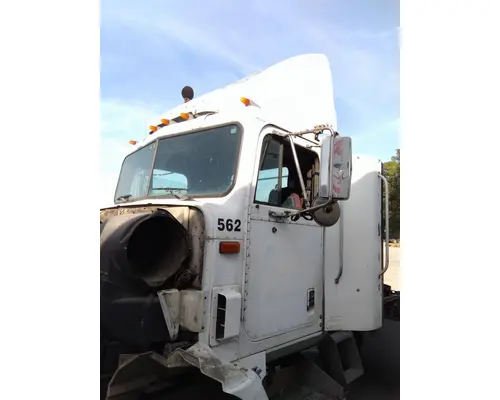 INTERNATIONAL 9200 CAB