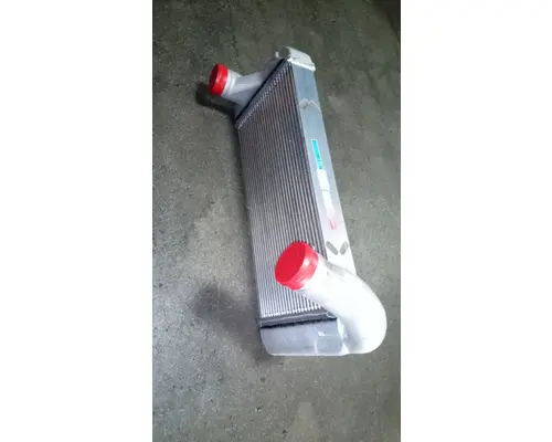 INTERNATIONAL 9200 Charge Air Cooler (ATAAC)