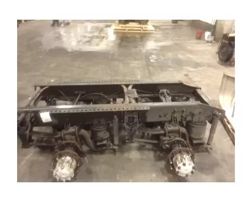 INTERNATIONAL 9200 Cutoff Assembly (Housings & Suspension Only)