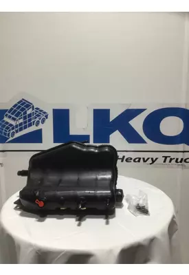 INTERNATIONAL 9200 DEF Tank