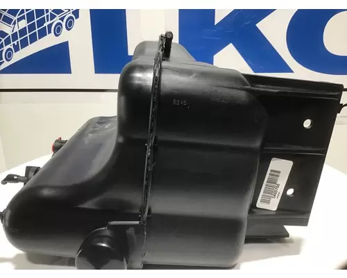 INTERNATIONAL 9200 DEF Tank