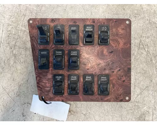 INTERNATIONAL 9200 Dash  Console Switch
