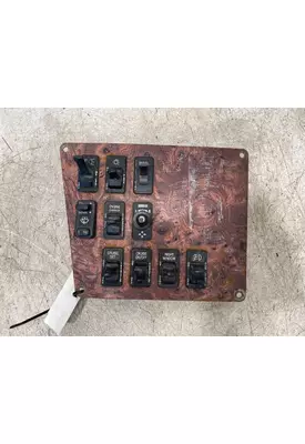 INTERNATIONAL 9200 Dash / Console Switch