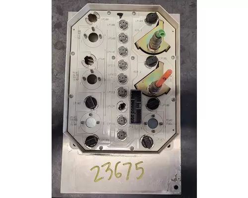 INTERNATIONAL 9200 Dash Panel