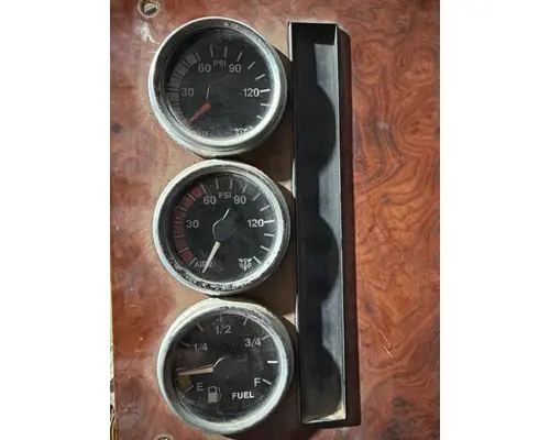 INTERNATIONAL 9200 Dash Panel