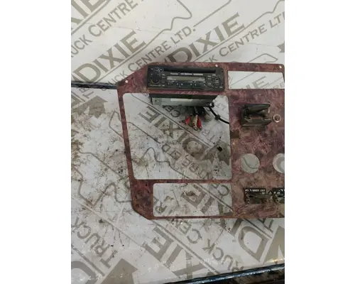 INTERNATIONAL 9200 Dash Panel