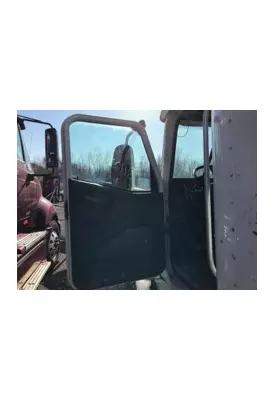 INTERNATIONAL 9200 Door Assembly, Front