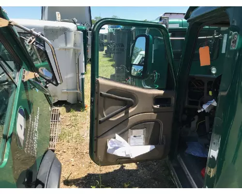 INTERNATIONAL 9200 Door Assembly, Front
