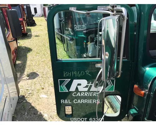 INTERNATIONAL 9200 Door Assembly, Front