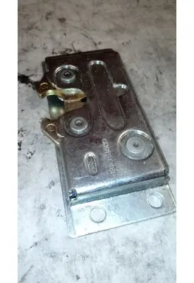 INTERNATIONAL 9200 Door Handle