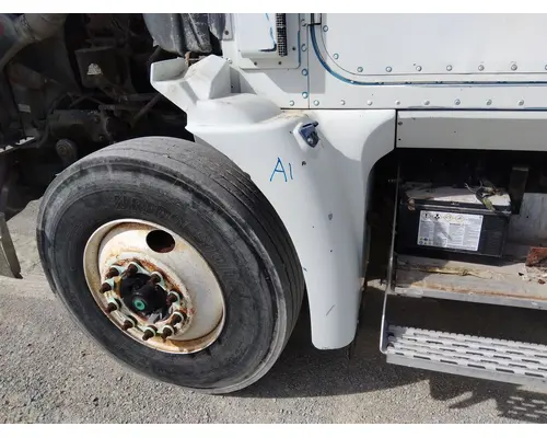 INTERNATIONAL 9200 FENDER EXTENSION