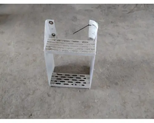 INTERNATIONAL 9200 FRAME STEP
