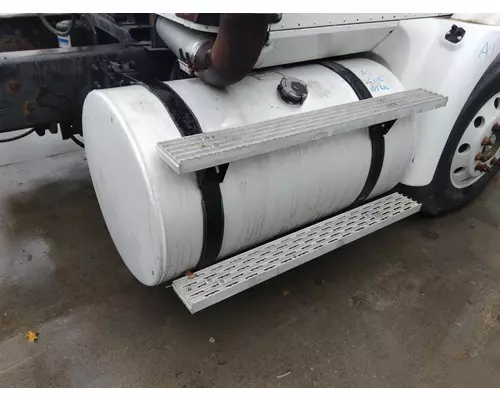 INTERNATIONAL 9200 FUEL TANK