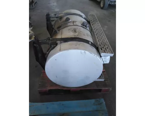 INTERNATIONAL 9200 FUEL TANK