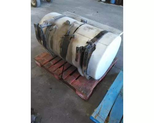 INTERNATIONAL 9200 FUEL TANK