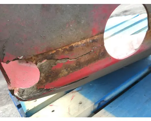 INTERNATIONAL 9200 Fender Extension