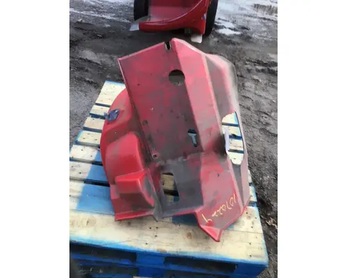 INTERNATIONAL 9200 Fender Extension