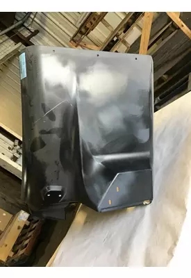 INTERNATIONAL 9200 Fender Extension