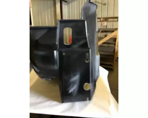 INTERNATIONAL 9200 Fender Extension