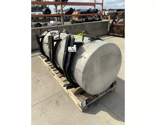 INTERNATIONAL 9200 Fuel Tank