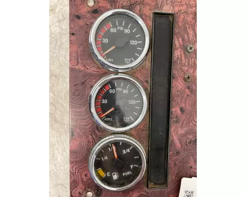 INTERNATIONAL 9200 Gauge Panel