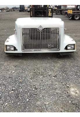 INTERNATIONAL 9200 HOOD