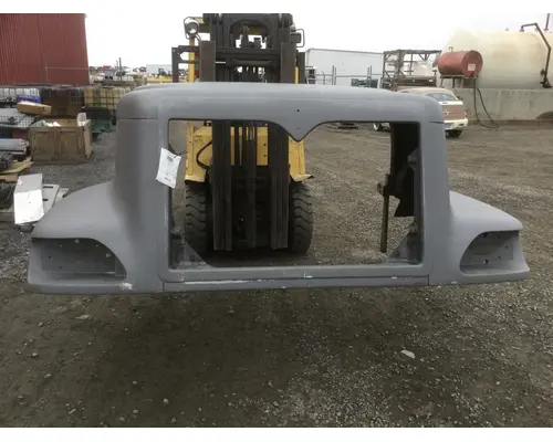 INTERNATIONAL 9200 HOOD