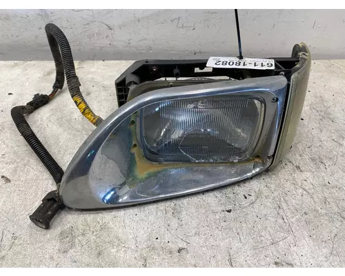 INTERNATIONAL 9200 Headlamp Assembly
