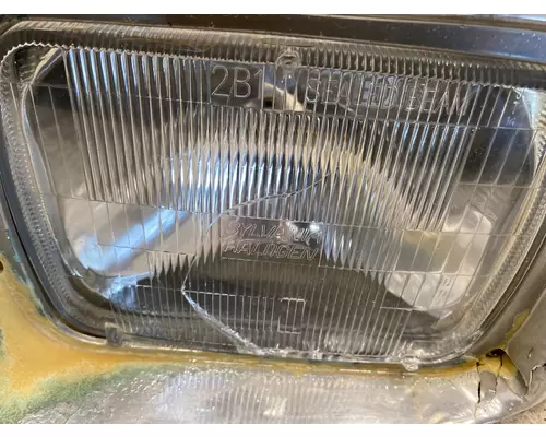 INTERNATIONAL 9200 Headlamp Assembly