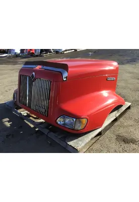 INTERNATIONAL 9200 Hood