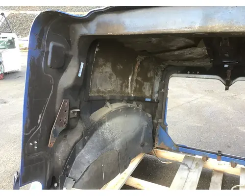 INTERNATIONAL 9200 Hood